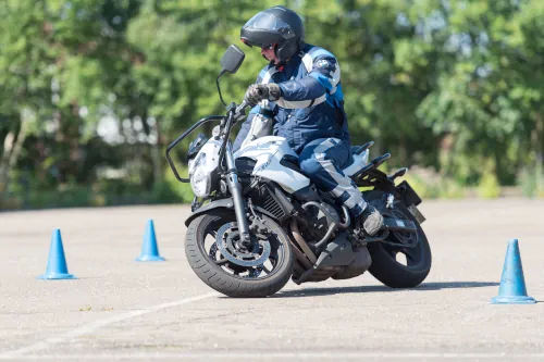 Motorrijbewijspoint Hoorn motor rijtest